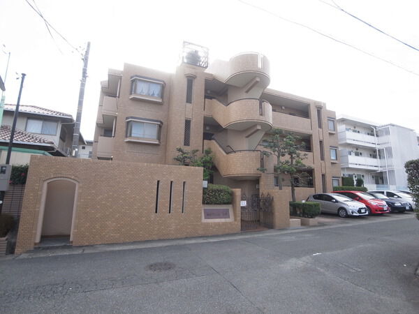 三旺マンション社台