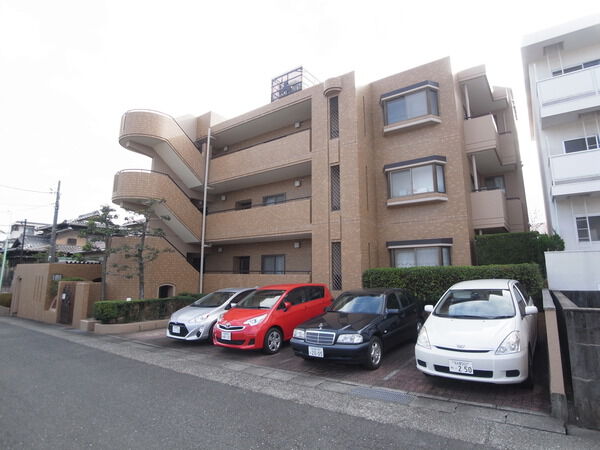 三旺マンション社台