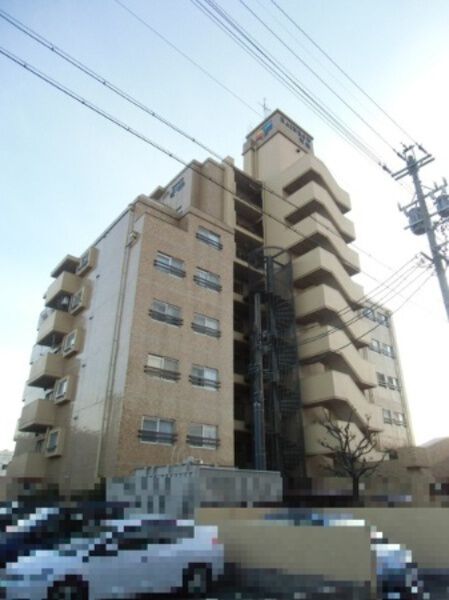 【レインボー天塚】外観写真3