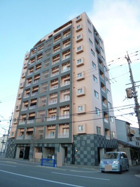 【サイセリア西小路】外観写真
