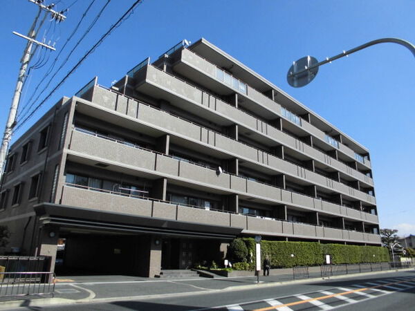 【ステイツ千里山田プリズム】外観 【ステイツ千里山田プリズム】外観