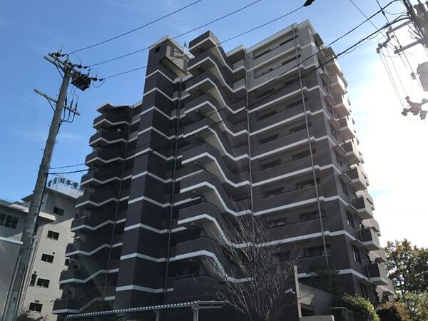 【ステイツ千里津雲台ビュースクエア】外観２