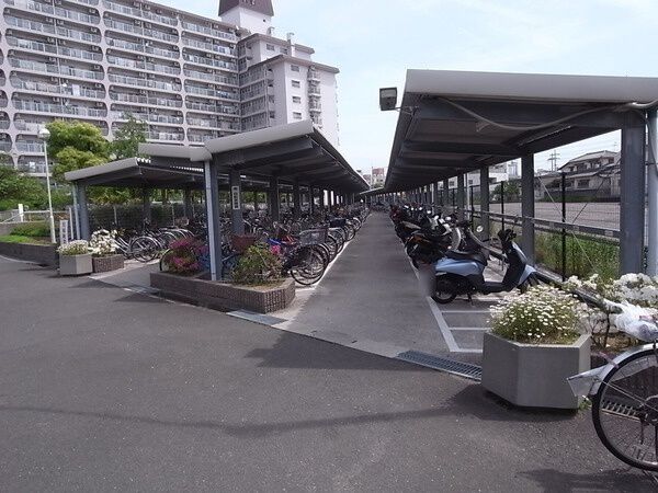 【パストラル昆陽】駐輪場