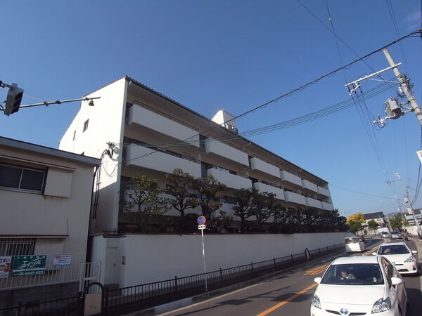 メゾン豊中上野 2枚目 メゾン豊中上野