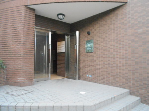 ギャラリーコート雲雀丘花屋敷 3枚目 ギャラリーコート雲雀丘花屋敷