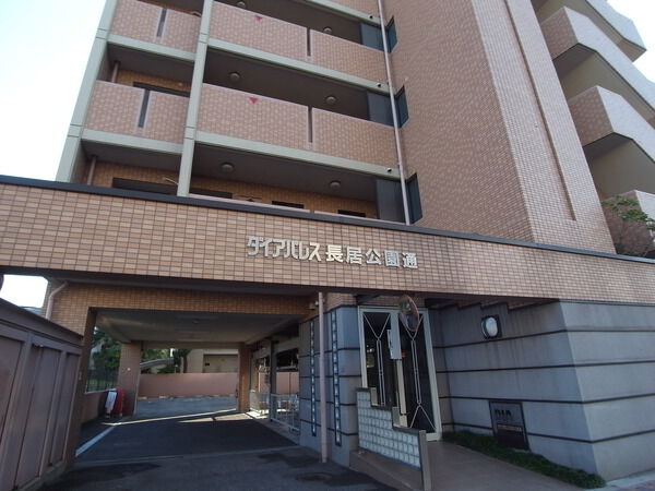 ダイアパレス長居公園通 2枚目 ダイアパレス長居公園通
