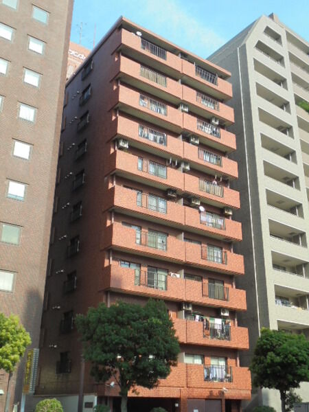 【ライオンズマンション上六】外観写真