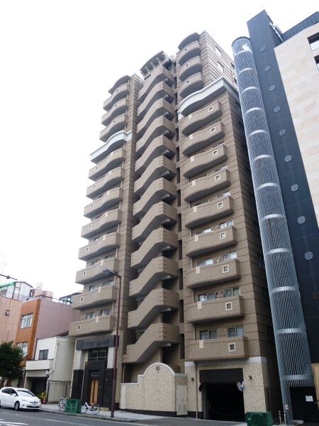 グランアッシュ谷町ラフィナーテ