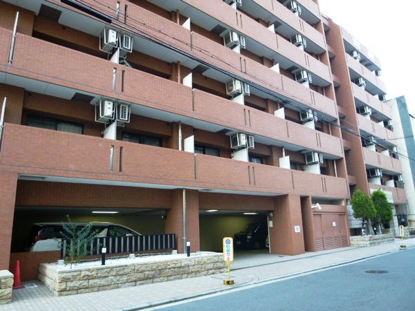 プレサンス東本町