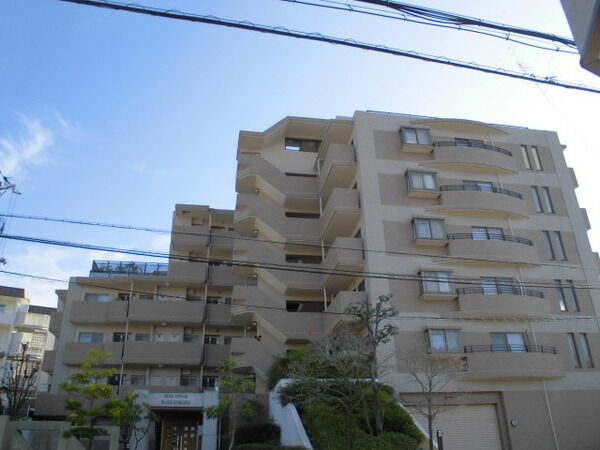 【レジオン豊中東泉丘】外観