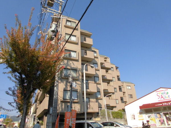 【セレブコート豊中緑丘】外観