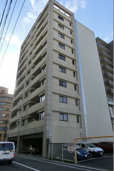 クイーンズパレス上幟町