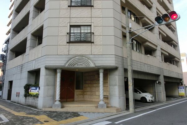 クイーンズパレス上幟町