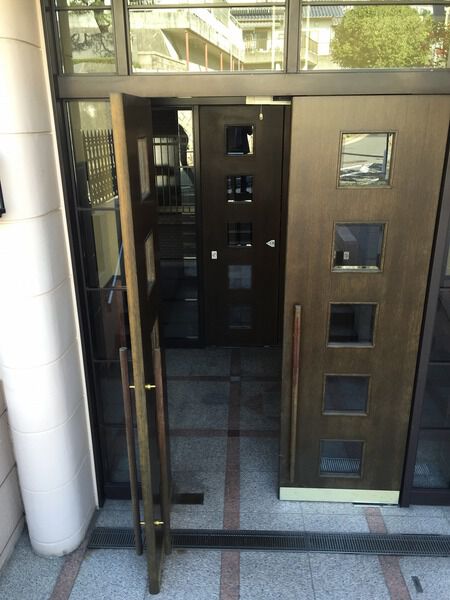 【エルコンセ古江】エントランス1 【エルコンセ古江】エントランス1