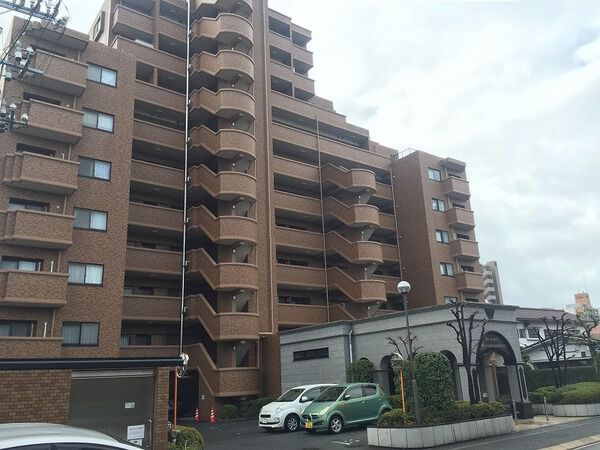 【ダイアパレスステーションプラザ楽々園】外観