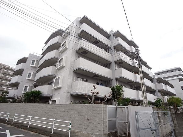 【エクレール下山門】外観 【エクレール下山門】外観