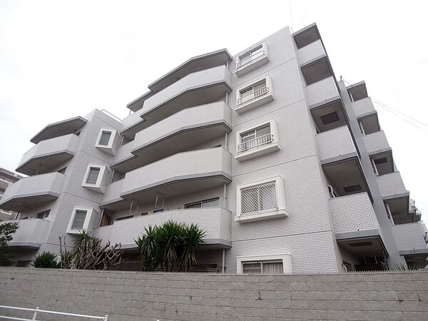 【エクレール下山門】外観 【エクレール下山門】外観