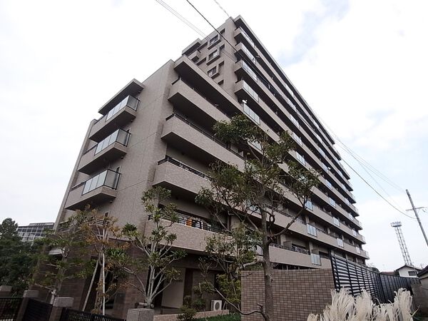 【サーパス下山門駅前】外観 【サーパス下山門駅前】外観