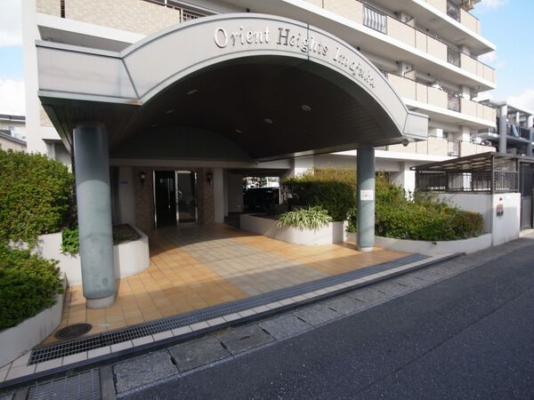 【オリエントハイツ今宿】アプローチ