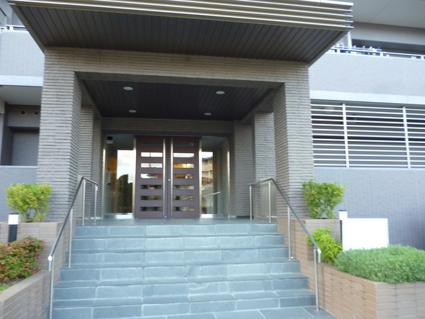 ハイグランド香椎駅前