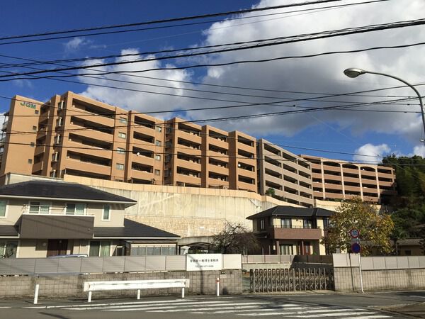 JGMヴェルデヒルズ名島河畔公園