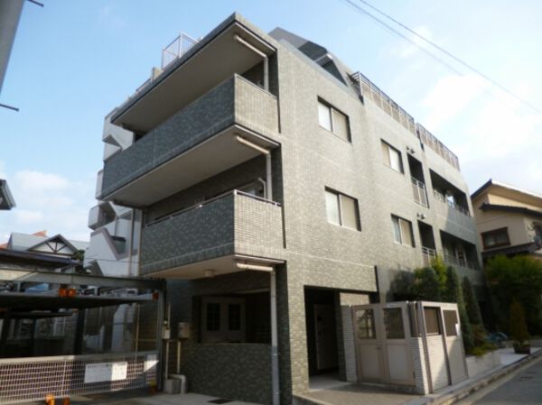 シティハウス西新