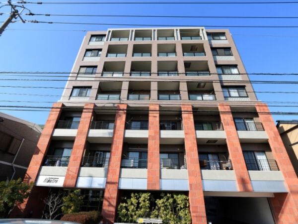 モントーレ西新南