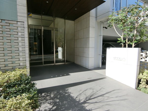 【アールブラン西蒲田】エントランス 【アールブラン西蒲田】エントランス