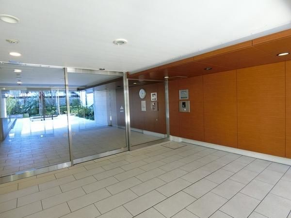 【ライオンズウイングゲート】エントランス