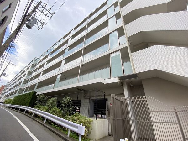 ドレッセ青葉台アベニュー