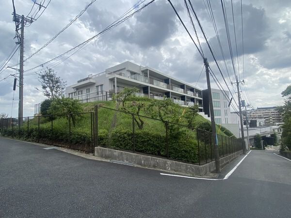 リストレジデンス藤が丘フィオーレ