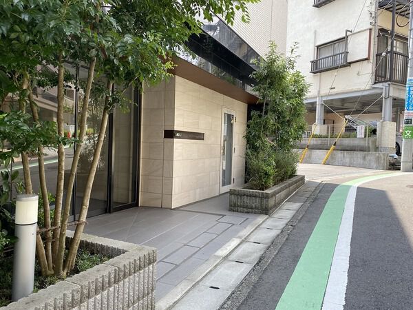 【エクセレントシティ藤が丘駅前】エントランス