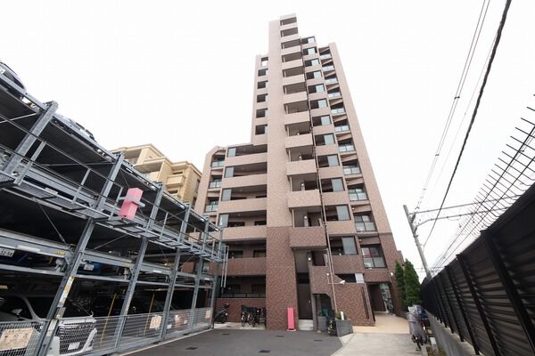 【グランイーグル大森Ⅲ】建物外観