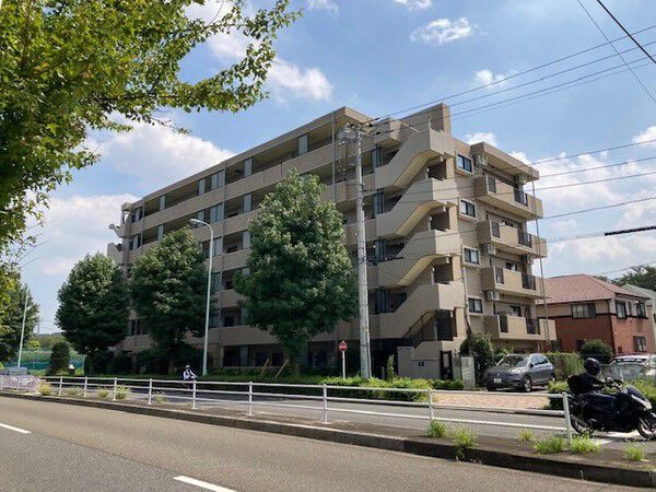 ベルジュール稲城