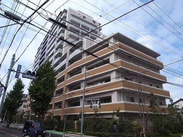 【クレヴィア南千住】外観