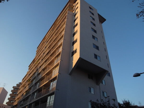 白金第一マンションズ 2枚目 白金第一マンションズ