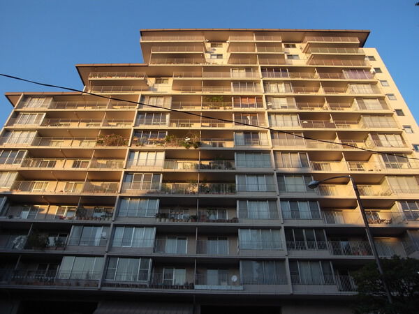 白金第一マンションズ 3枚目 白金第一マンションズ