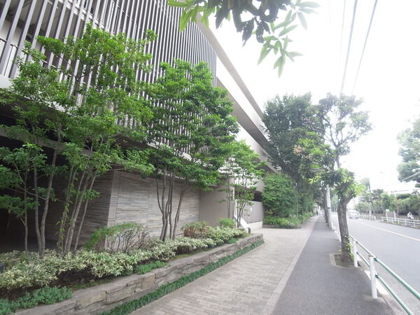 グランドメゾン武蔵野 2枚目 グランドメゾン武蔵野