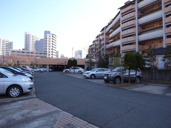 【エルシー美賀多台】駐車場 【エルシー美賀多台】駐車場