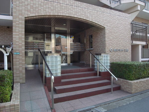 朝日パリオ三鷹