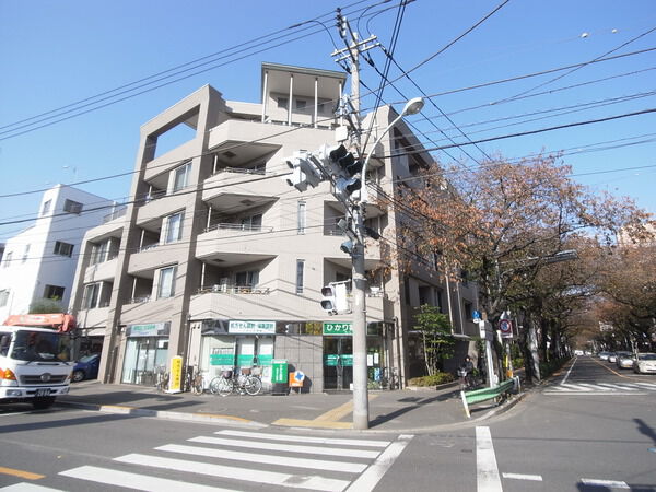 武蔵野緑町ヒルズ