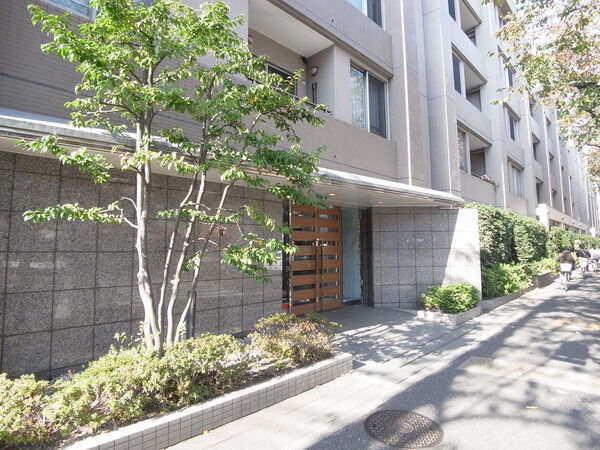 武蔵野緑町ヒルズ