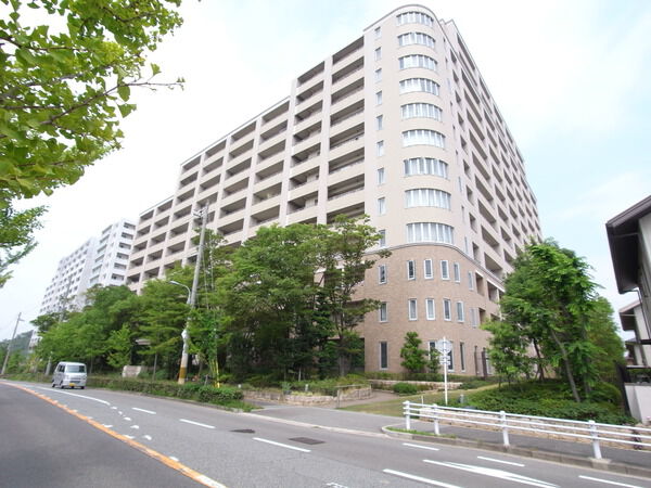 グランドメゾン学園都市