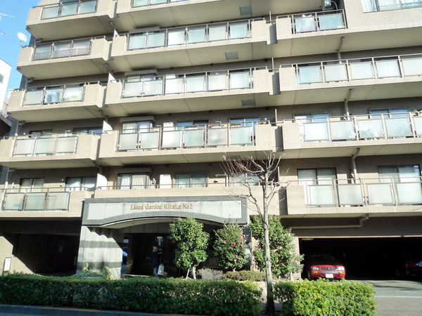 【ライオンズガーデン三鷹第2】外観写真