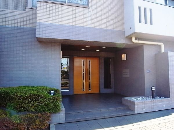 【小金井東町ガーデンハウス】エントランス 【小金井東町ガーデンハウス】エントランス