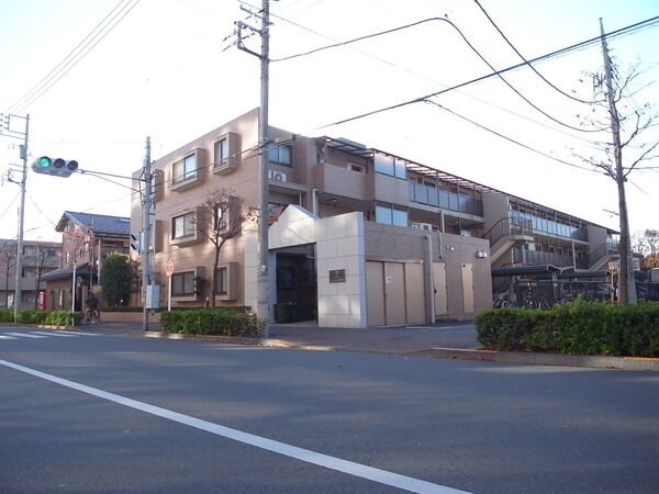 【朝日パリオ小金井緑町】外観