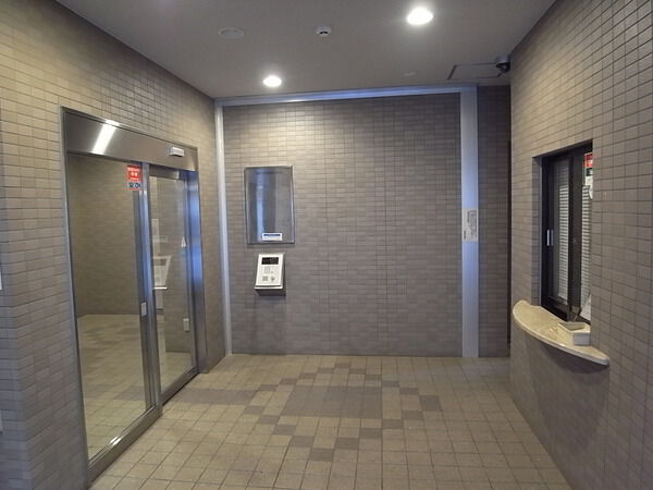 【藤和シティホームズ武蔵小金井駅前】エントランス② 【藤和シティホームズ武蔵小金井駅前】エントランス②