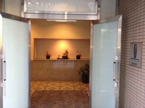 【グランデュオ五日市駅前ウエスト】エントランス