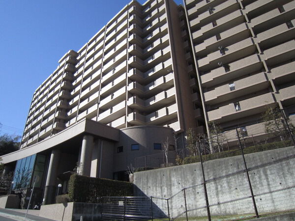 【クレアガーデン高須】外観