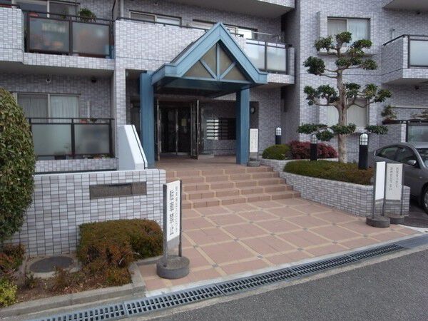 【豊中立花町シティハウス】エントランスです。